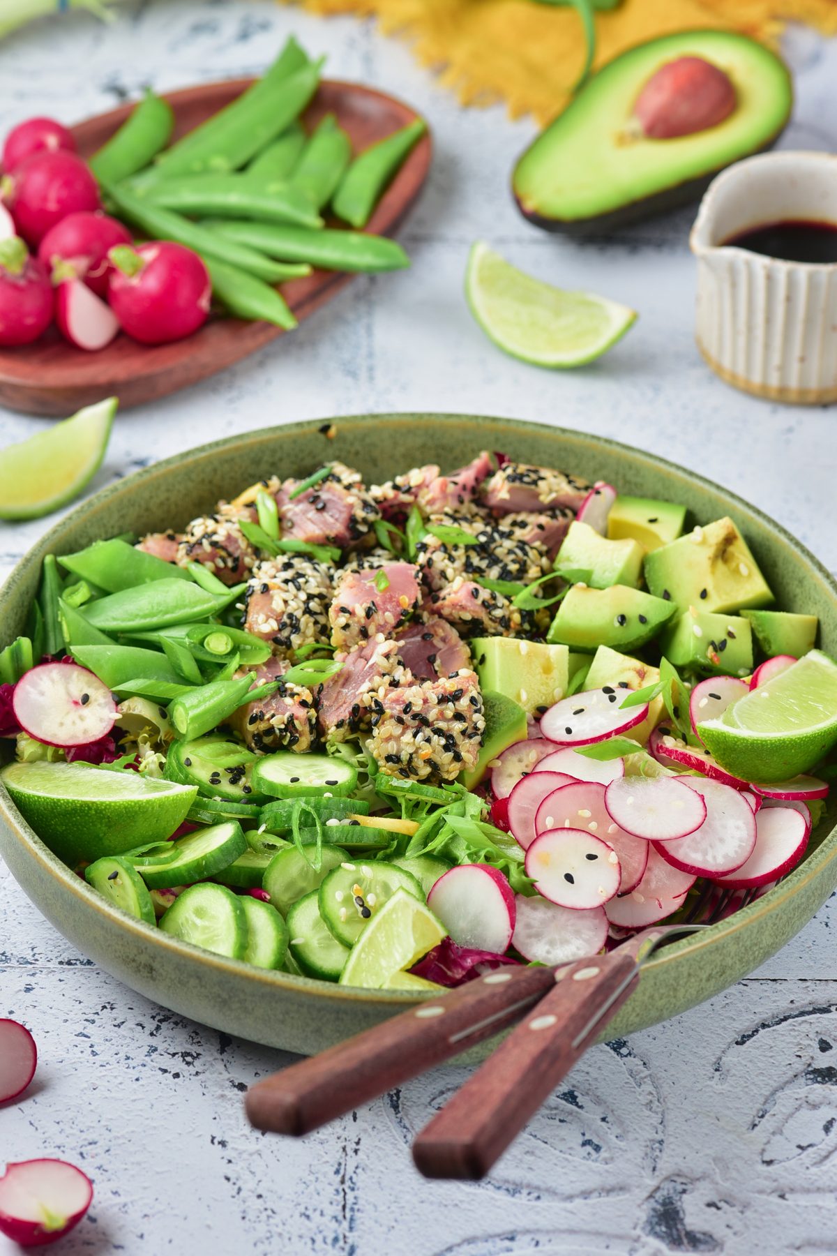 Seared tuna salad
